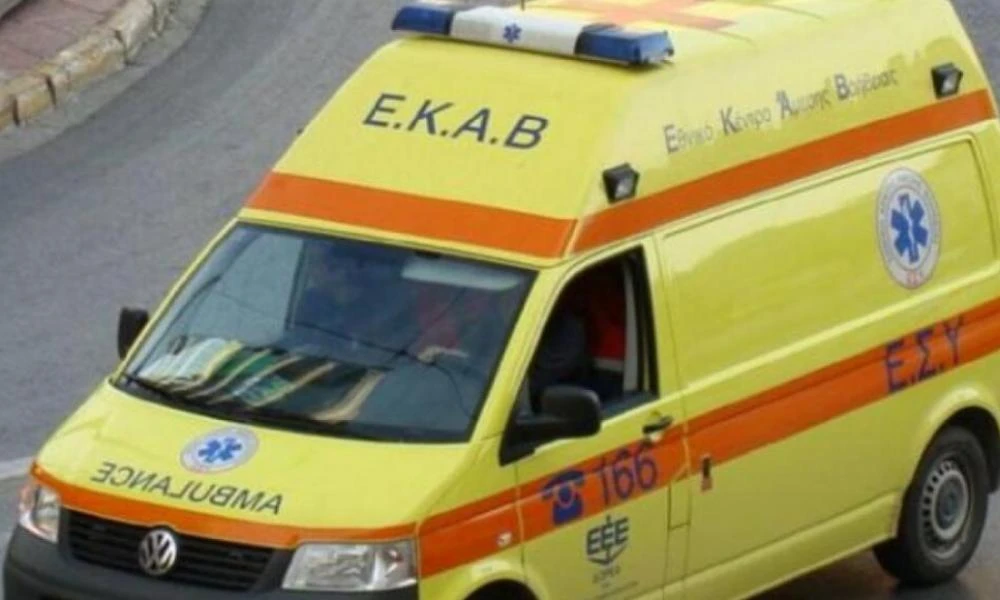 Σκιάθος: Αγωνία για τρίχρονο κορίτσι με δύσπνοια - Διακομιδή στον Βόλο με ασθενοφόρο σκάφος του λιμενικού